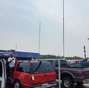 Meet your Posher, Earl